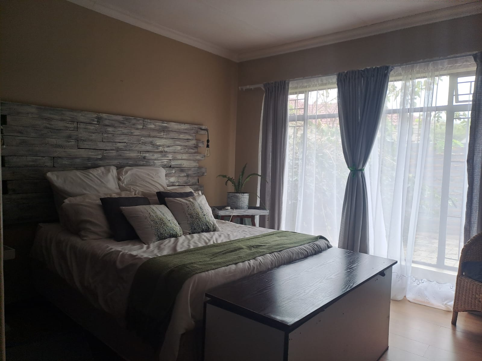 4 Bedroom Property for Sale in La Hoff North West